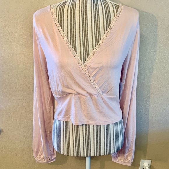 NWT Crop Top XL BP Wrap Front Lace Trim Pink Smoke Boho Long Balloon Sleeves - Picture 1 of 13